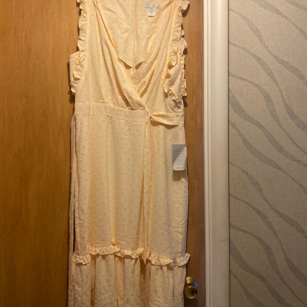 Ladies London Times yellow dress Size 12  Never worn